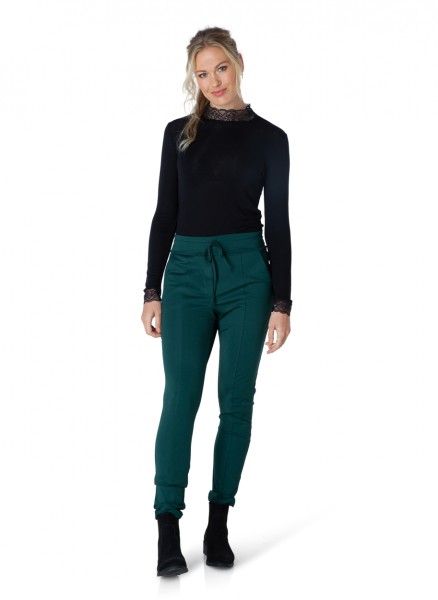 32177-1000-Black-model-27397