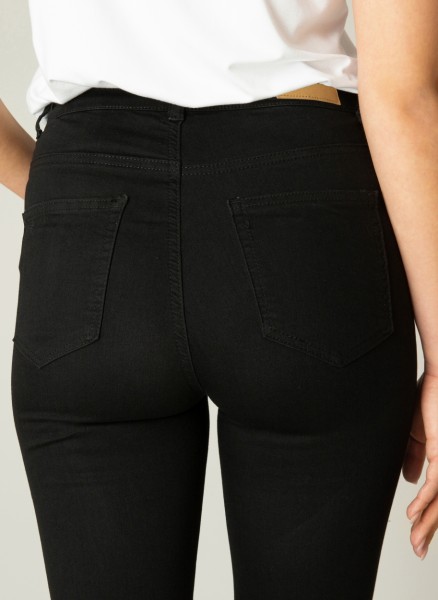 6000013-1000-Black-Back-39028