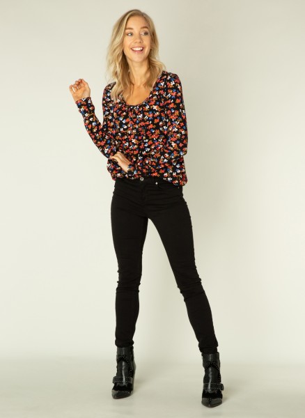 3000408-1000-Black-model-46814